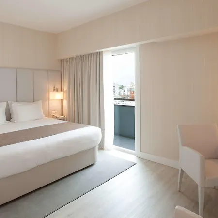Lutecia Smart Design 4* Лиссабон