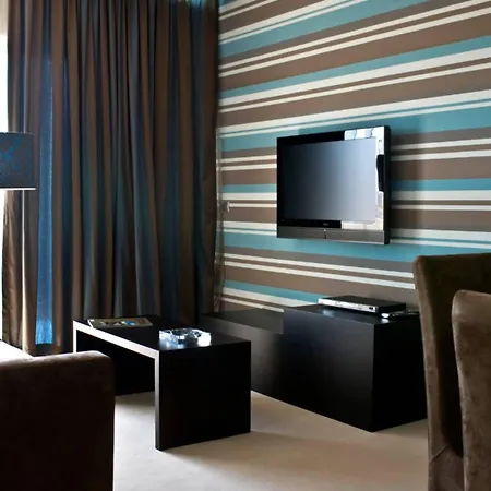 Lutecia Smart Design Отель 4*