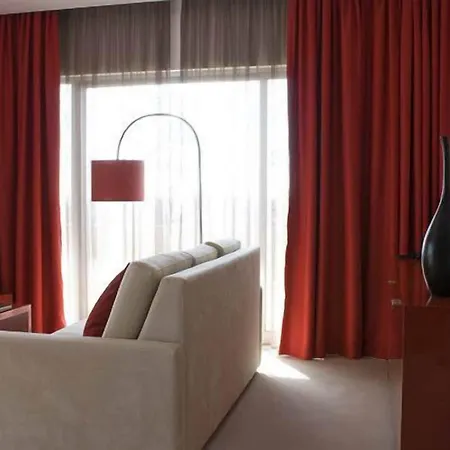 Lutecia Smart Design Hotel 4*