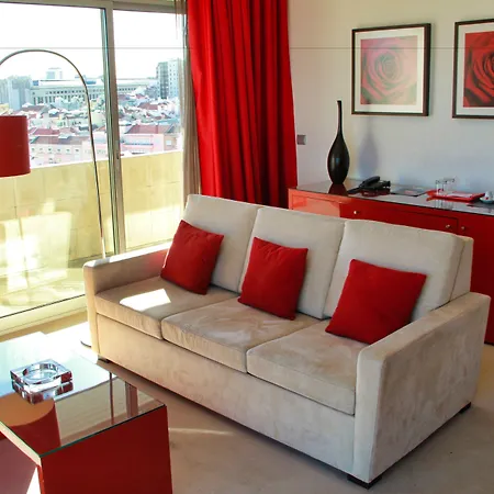 Lutecia Smart Design