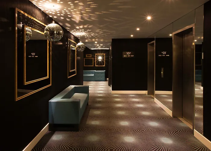 Lutecia Smart Design Hotel 4*