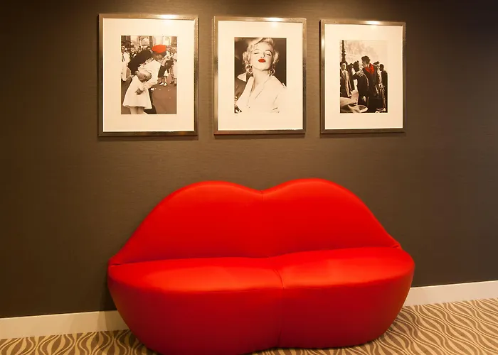 Hotel Lutecia Smart Design 4*