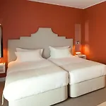 Lutecia Smart Design 4*