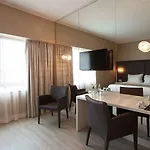 Lutecia Smart Design 4*