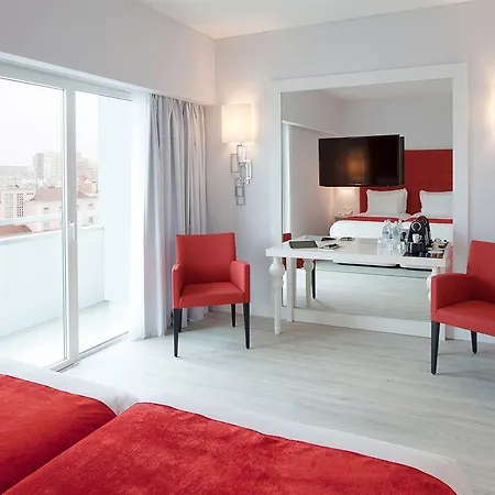 Lutecia Smart Design
