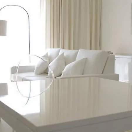 Lutecia Smart Design