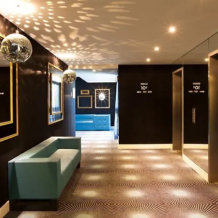 Hotel Lutecia Smart Design 4*