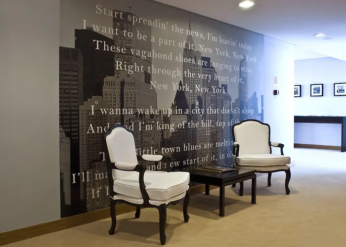 卢特西亚智能设计酒店 4*